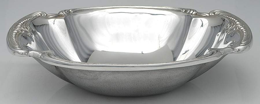 Belle Mont(Armetale, Hollowware) 12" Oval Bowl by Wilton Armetale-1