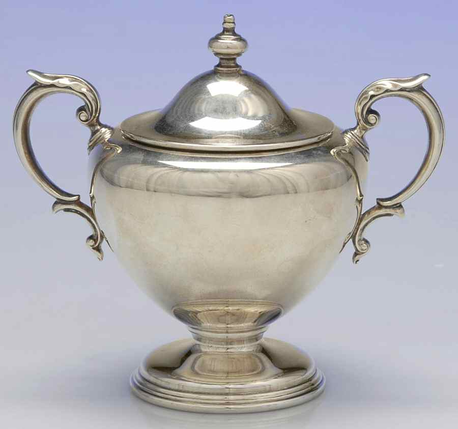 Windermere (Sterling, Hollowware) Sugar Bowl & Lid by Wallace Silver-1