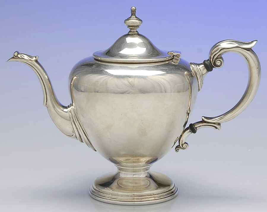 Windermere (Sterling, Hollowware) Teapot by Wallace Silver-1
