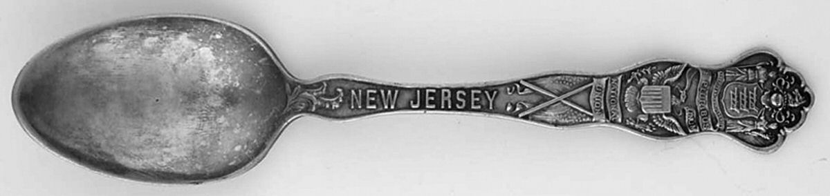 States & Cities Souvenir Spoons(Silverplate) New Jersey Teaspoon by Wallace Silver-1