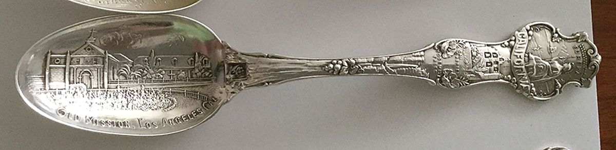 States & Cities Souvenir Spoons(Sterling) California Teaspoon by Wallace Silver-1