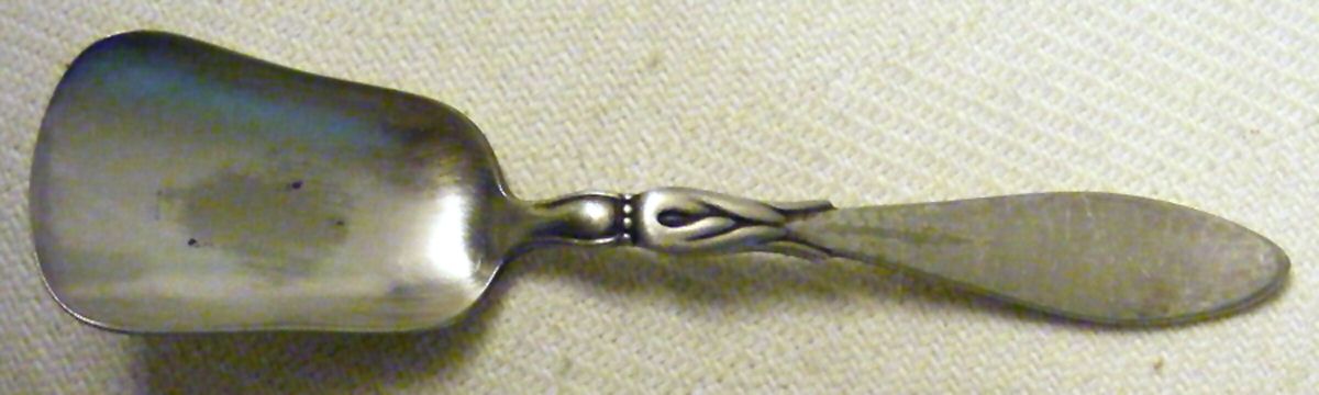 WLN23 (Silverplate) Sugar Shell Spoon by Wellner (Germany)-1