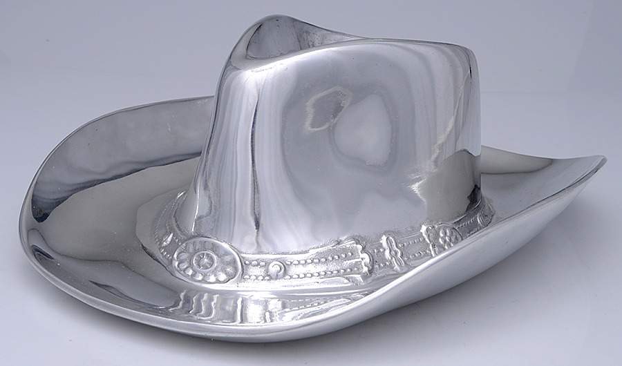 Cowboy (Armetale, Hollowware) 1 Piece Chip & Dip by Wilton Armetale-1