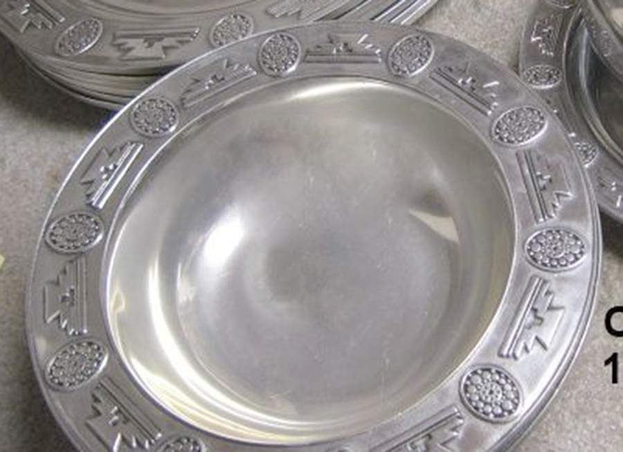 WIA6 (Armetale, Hollowware) 10" Round Bowl by Wilton Armetale-1