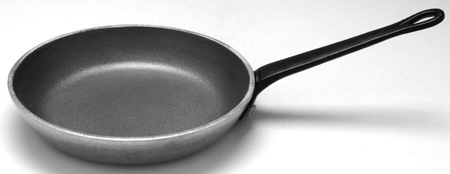 Mary Bond (Armetale, Hollowware) 7" Omelette Pan by Wilton Armetale-1