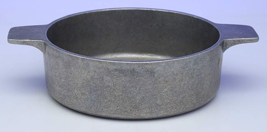 Mary Bond (Armetale, Hollowware) Round Covered Casserole No Lid .75 Quart by Wilton Armetale-1