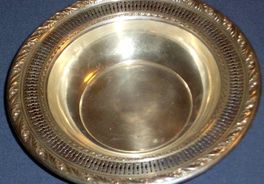 4057-3 (Sterling, Hollowware) 6" Bon Bon Bowl by Wallace Silver-1