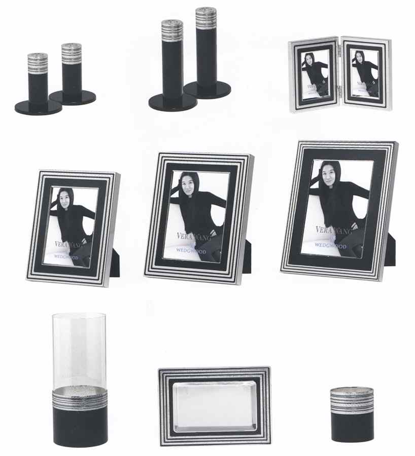 With Love Noir (Silverplate, Hollowware) 4" Candlestick by Wedgwood Silver-1