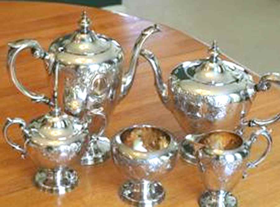 V9658 (Silverplate, Hollowware) Teapot by Wallace Silver-1