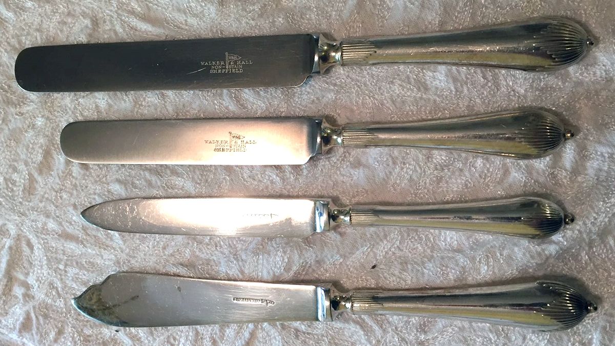 WKL25 (Silverplate) Blunt Hollow Knife by Walker & Hall-1