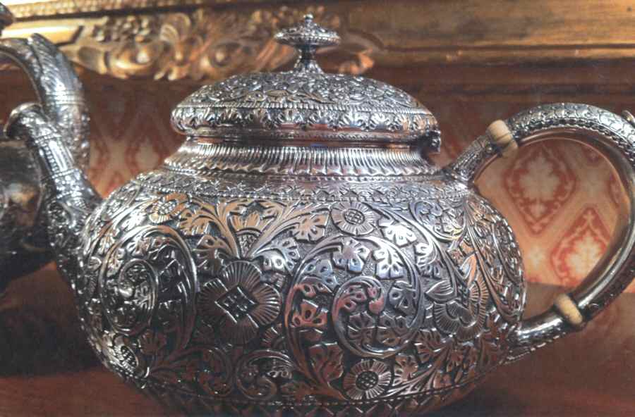 412 (Sterling Hollowware Teapot by William Moir-1