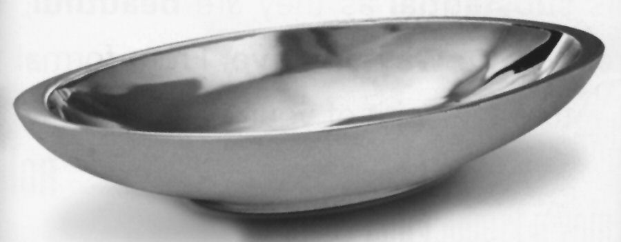 Aura (Armetale, Hollowware) 14" Oval Bowl by Wilton Armetale-1
