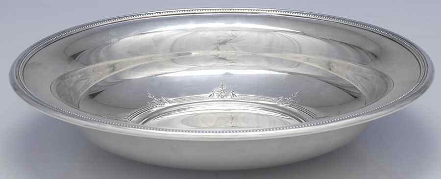 3892-9 (Sterling, Hollowware) 10" Round Low Vegetable Bowl by Wallace Silver-1