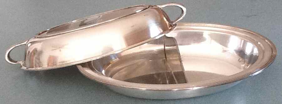 5354N (Silverplate, Hollowware) (2 Pc) 11" Oval Double Vegetable by Wallace Silver-1