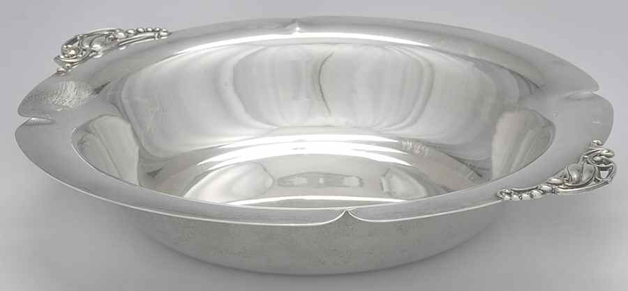 6611 (Sterling, Hollowware) 9" Round Vegetable Bowl by Webster Co-1