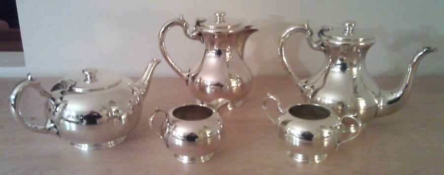 17070 (Silverplate, Hollowware) (4 Piece) Silverplate Tea Set by Walker & Hall-1