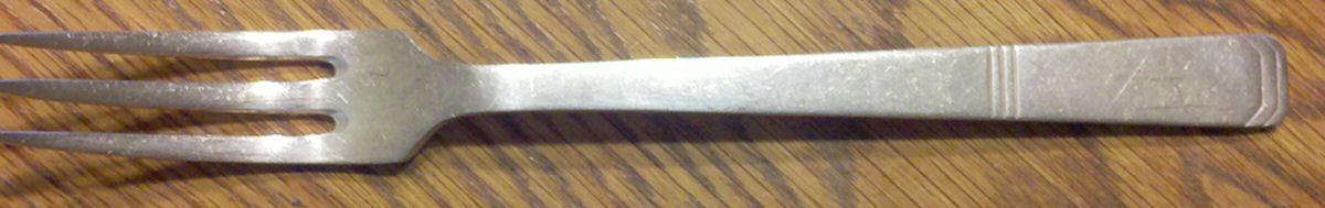 NILE (Silverplate) Fork by Walker & Hall-1