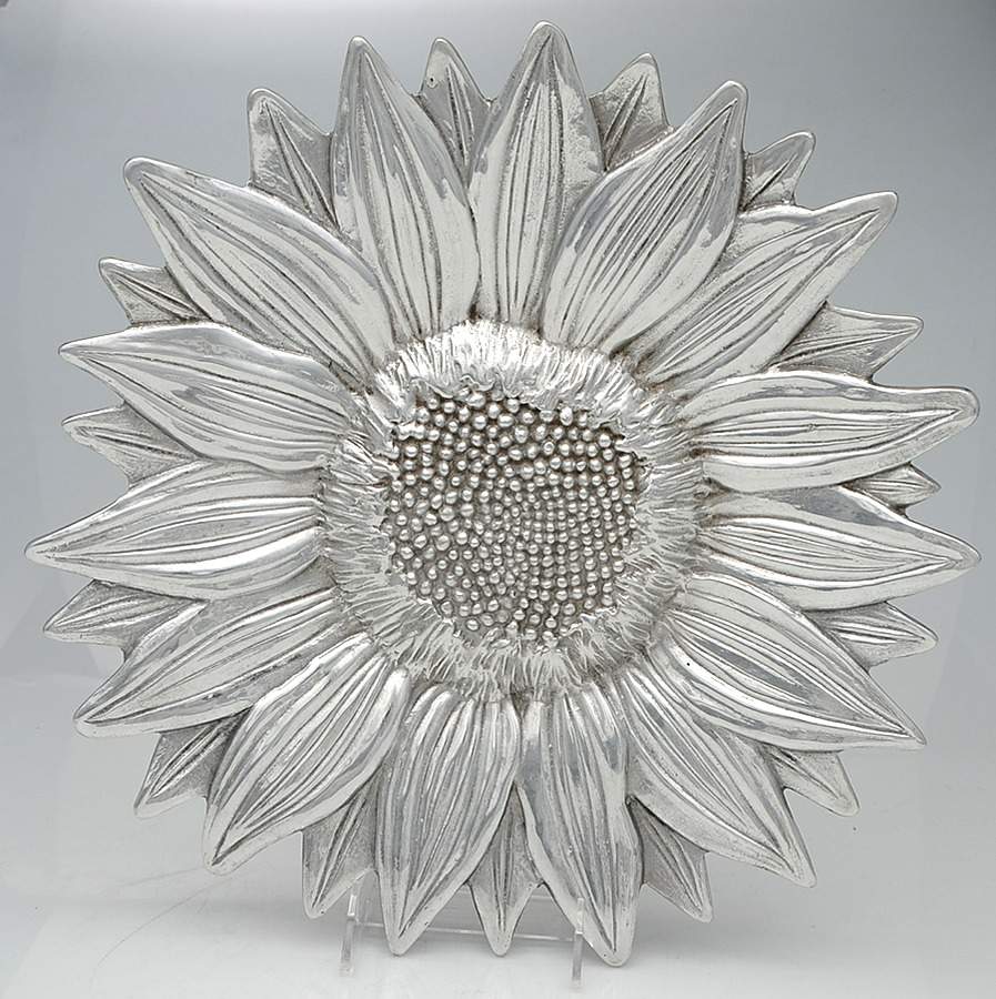 Garden Art (Armetale, Hollowware) 15" Round Tray by Wilton Armetale-1