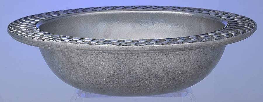 Bubbles (Armetale, Hollowware) 11" Round Vegetable by Wilton Armetale-1