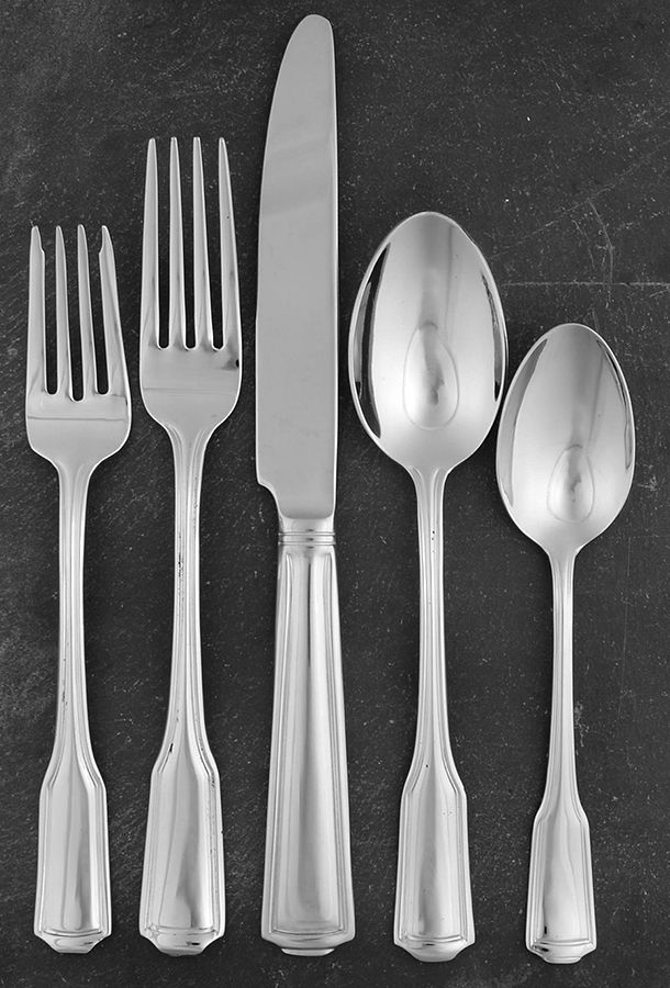 Whitney-American Chippendale (Stainless) 5 Piece Place Setting by Wallace Silver-1