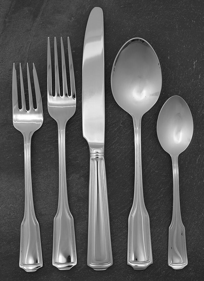 Whitney-American Chippendale (Stainless) 5 Piece Place Setting by Wallace Silver-1