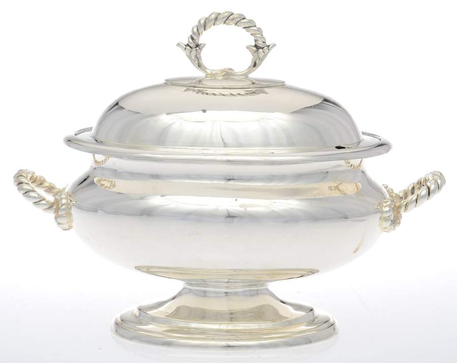 Silverplate Hollowware Sauce Bowl & Lid by Wm Hutton & Sons-1