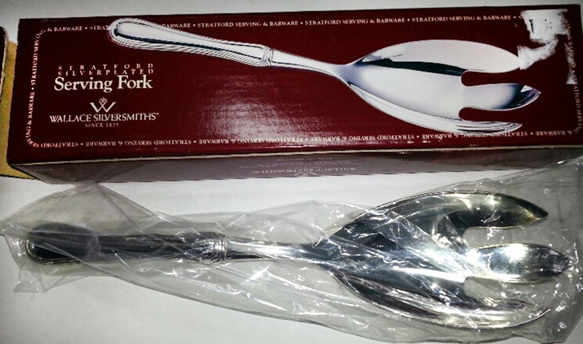 Stratford (Silverplate) Serving Fork with Stainless Tines by Wallace Silver-1