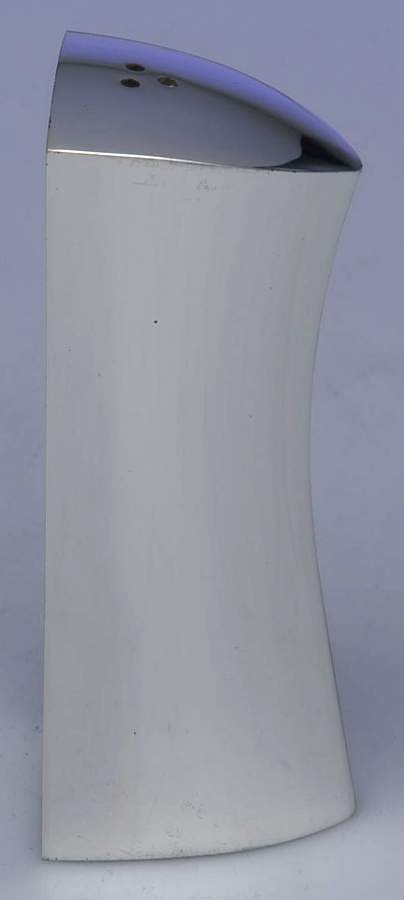 Capri (Silverplate, Hollowware) Pepper Shaker by Wedgwood Silver-1