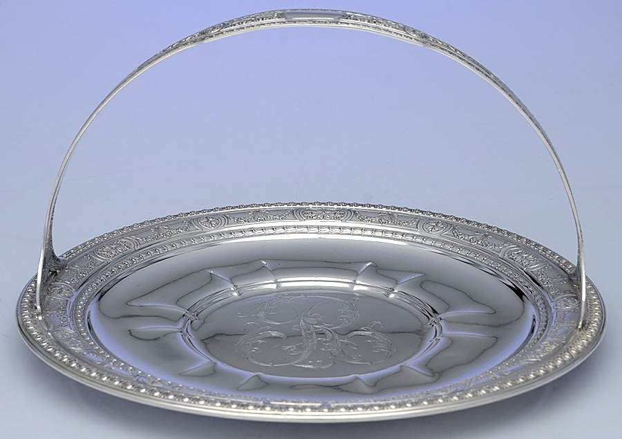 4417 (Sterling, Hollowware) 10" Handled Sandwich Plate by Wallace Silver-1