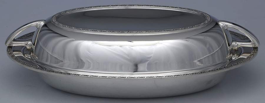 N9644 (Silverplate, Hollowware) Double Vegetable Bowl by Wallace Silver-1