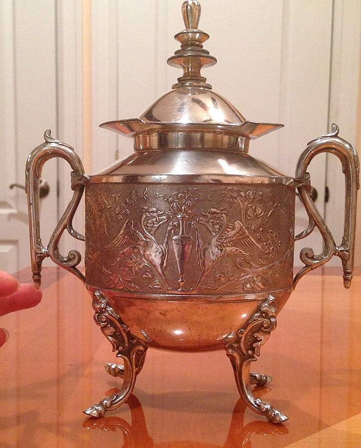 141 (Silverplate, Hollowware) Sugar Bowl & Lid by Wilcox Silverplate-1