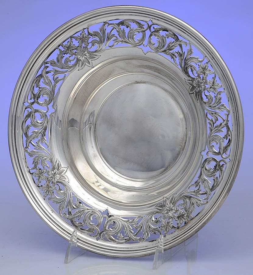 6112 (Sterling, Hollowware) 10" Round Vegetable Bowl by Whiting Manf Co-1