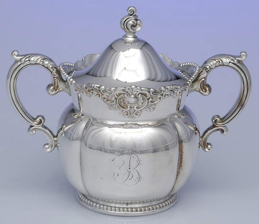 5079 (Silverplate, Hollowware) Sugar Bowl & Lid by Wilcox Silverplate-1