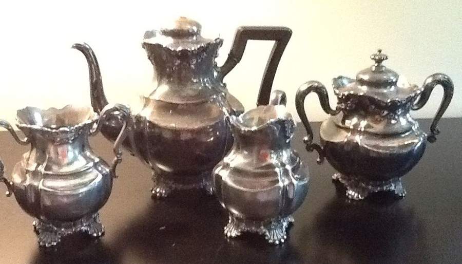 1912 (Silverplate, Hollowware) (4 Piece) Silverplate Tea Set by Wilcox Silverplate-1