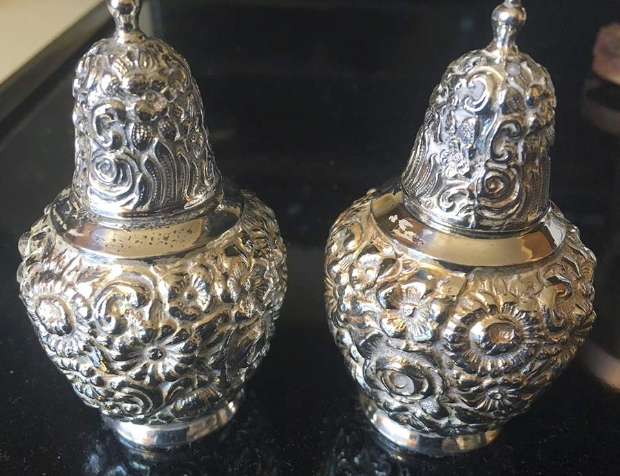 0102 (Silverplate, Hollowware) Salt and Pepper Set by Weidlich Bros Mfg Co-1