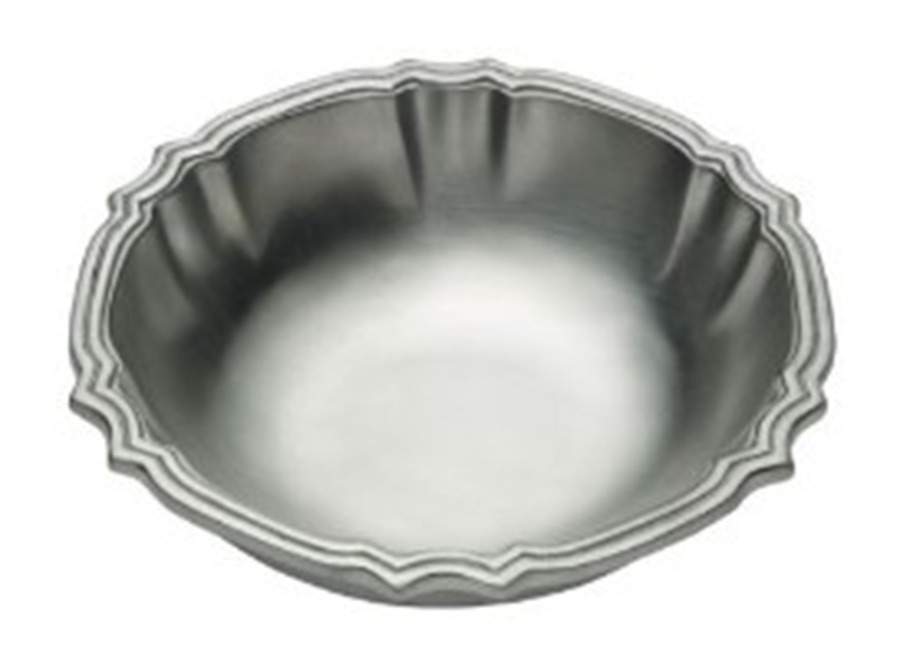 Hampstead (Armetale, Hollowware) 10" Scalloped Serving Bowl by Wilton Armetale-1