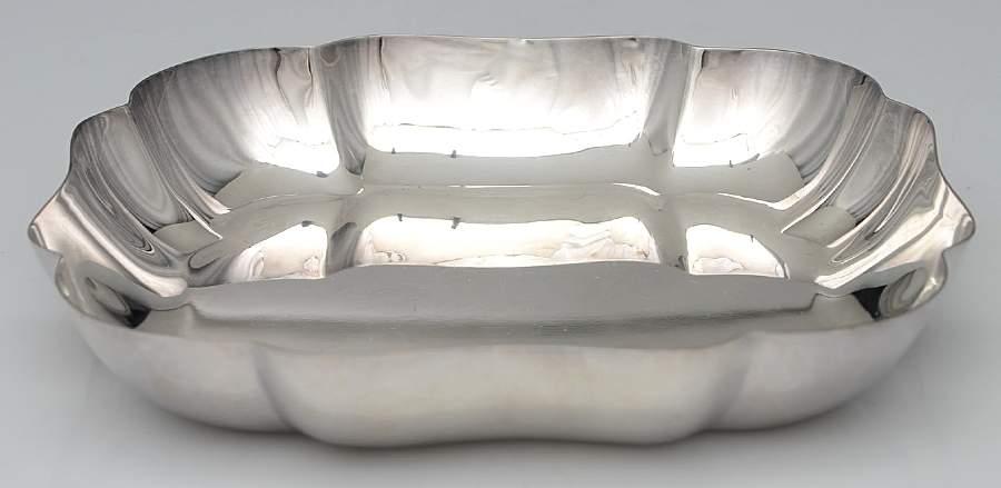 850 (Silverplate, Hollowware) 8" Square Bowl by Wallace Silver-1