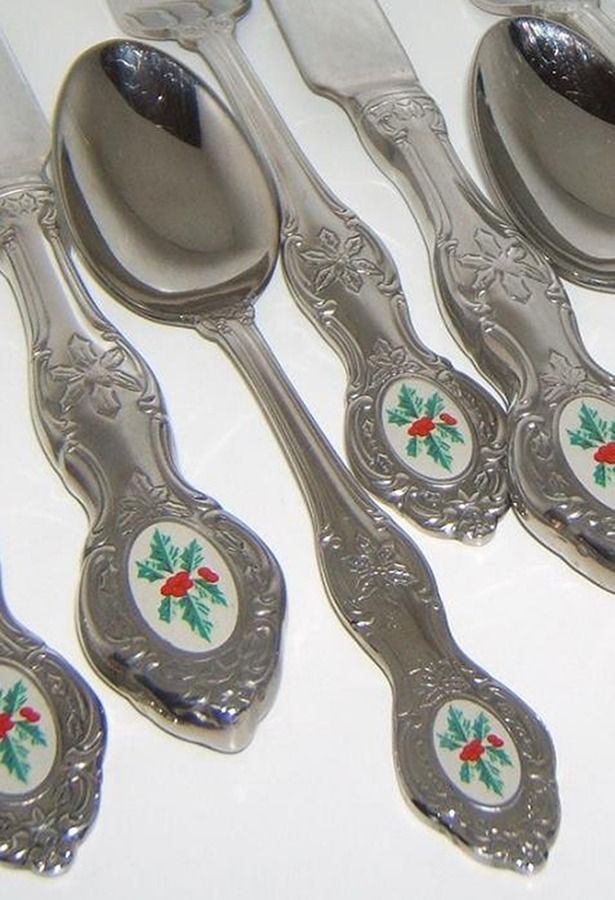 Christmas Holly (Stainless) Place/Oval Soup Spoon by Wallace Silver-1