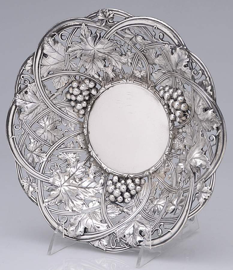 116 (Sterling, Hollowware) 9" Fruit Serving Bowl by Whiting Manf Co-1