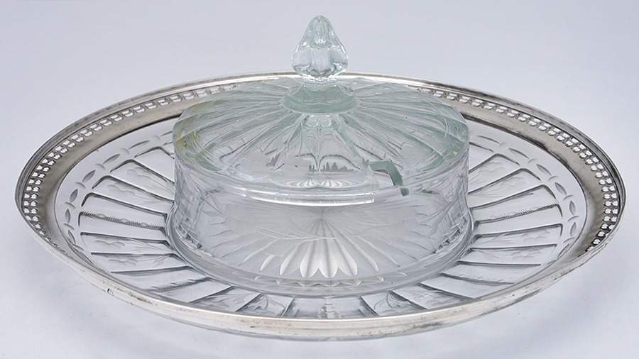 8140 (Sterling, Hollowware) Crystal Chip & Dip w/Lid & Sterling Rim by Watson-1