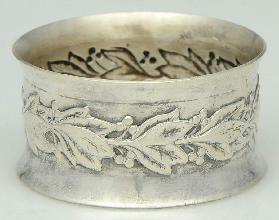 5626 (Sterling, Hollowware) Napkin Ring by Wallace Silver-1