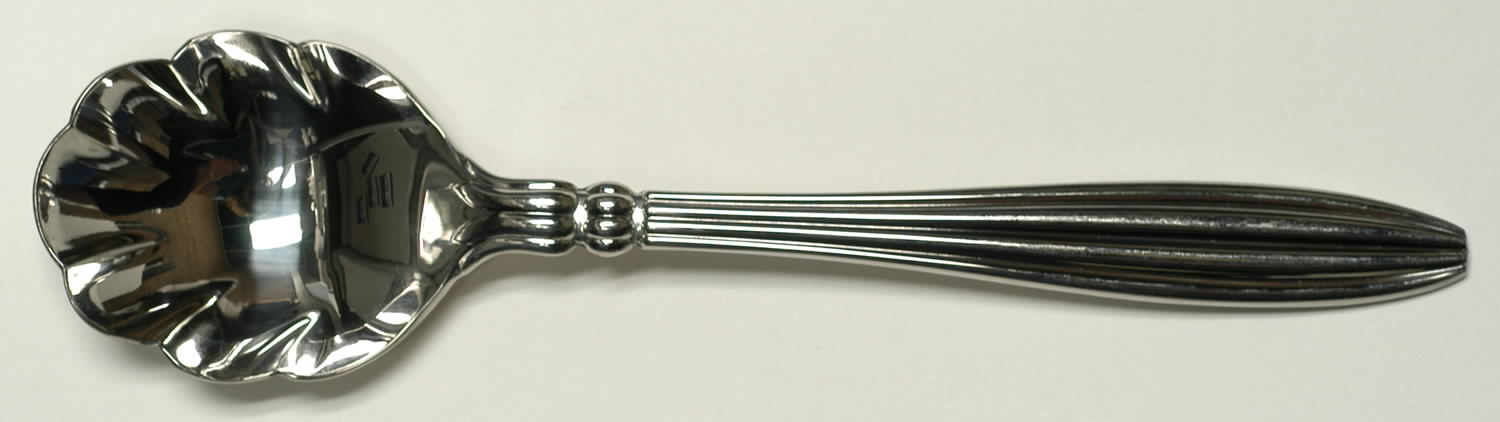 Eternity (Stainless) Sugar Shell Spoon by Yamazaki-1