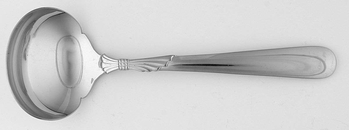 Lindi (Stainless-Glossy Finish) Solid Gravy Ladle by Yamazaki-1
