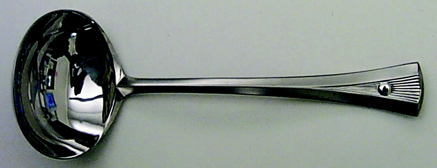 Helios (Stainless, Frosted-Glossy Accent) Solid Gravy Ladle by Yamazaki-1