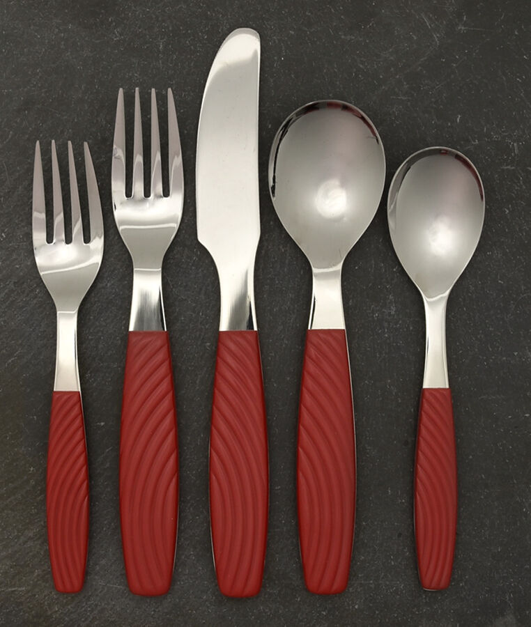 Wave-Red 5 Piece Place Setting by Yamazaki-1