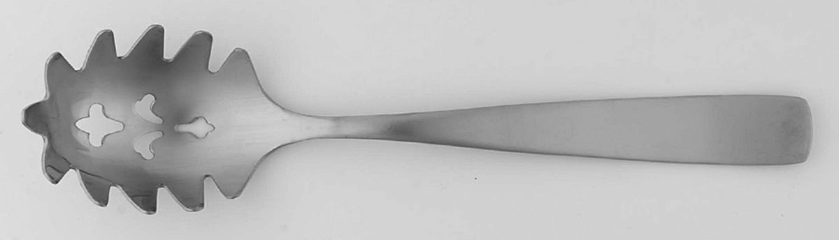 Bolo (Stainless) Solid Pasta Server by Yamazaki-1