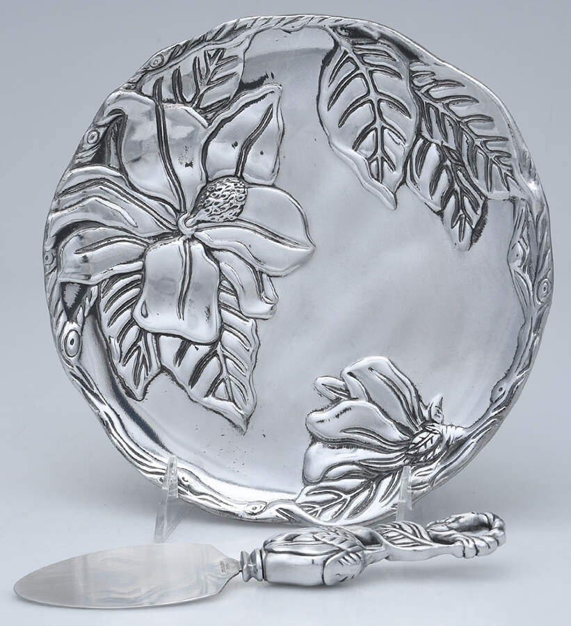 Magnolia (Aluminum, Hollowware) Cheese Plate W/Server (Chess + Plche) by Arthur Court-1