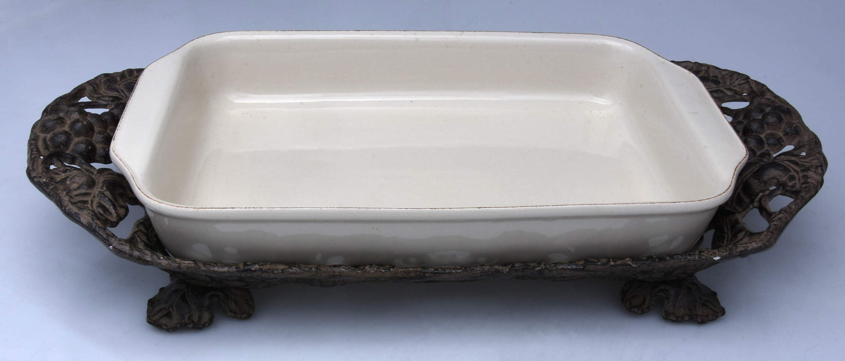 Grape Tuscan (Metal, Hollowware) 3 Qt Ceramic Rectangular Casserole W/Holder by Arthur Court-1