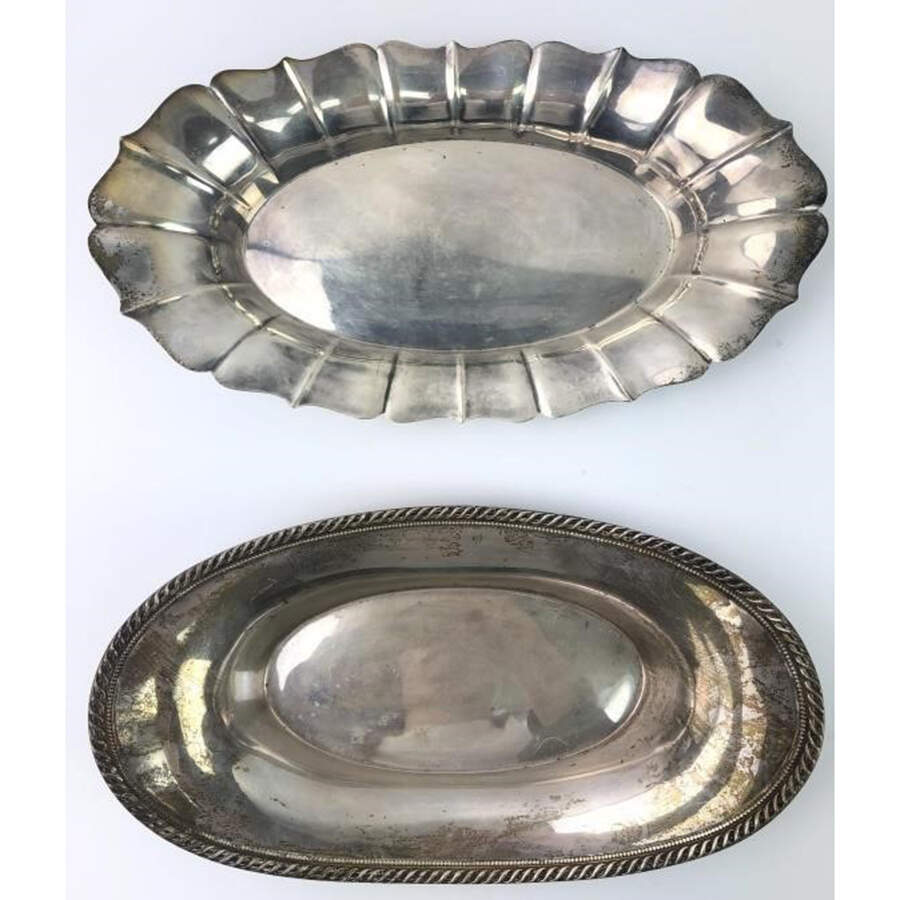 1661 (Sterling, Hollowware) Sterling Bread Tray by Amston-1