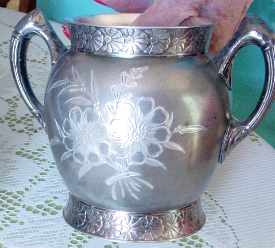 999 (Silverplate, Hollowware) Sugar Bowl No Lid by Barbour Silver (USA)-1